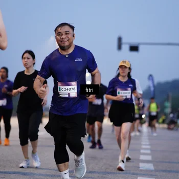 Runner Photo 7446517