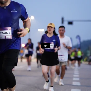 Runner Photo 7446536