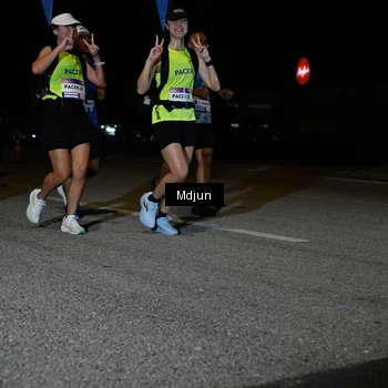 Runner Photo 7446547