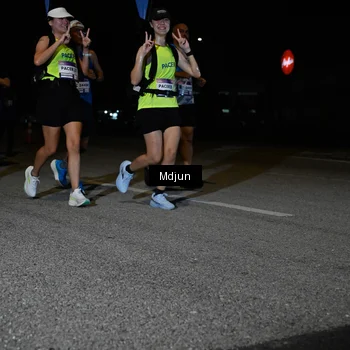 Runner Photo 7446550