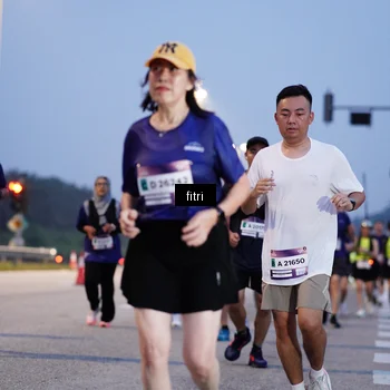 Runner Photo 7446557