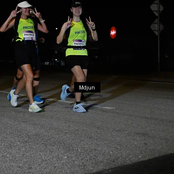 Runner Photo 7446559
