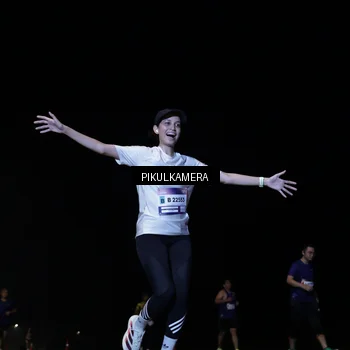 Runner Photo 7446567