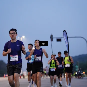 Runner Photo 7446570
