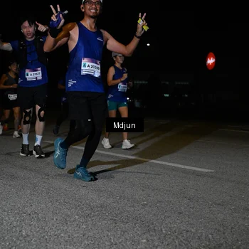Runner Photo 7446577