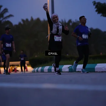 Runner Photo 7446592