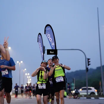 Runner Photo 7446594