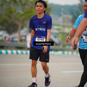 Runner Photo 7446618