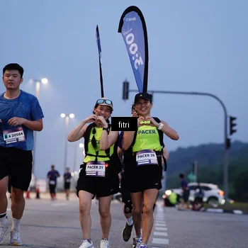 Runner Photo 7446628