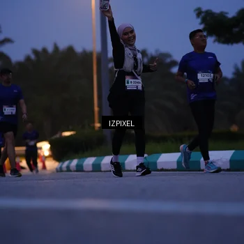 Runner Photo 7446638