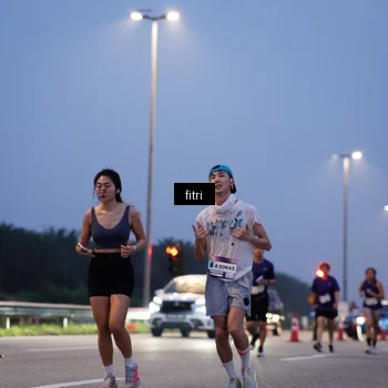 Runner Photo 7446660