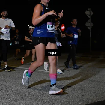 Runner Photo 7446664