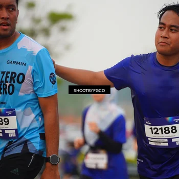 Runner Photo 7446678