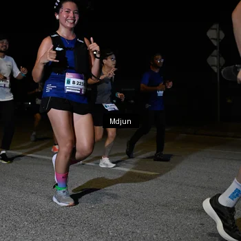 Runner Photo 7446682
