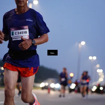 Runner Photo 7446689