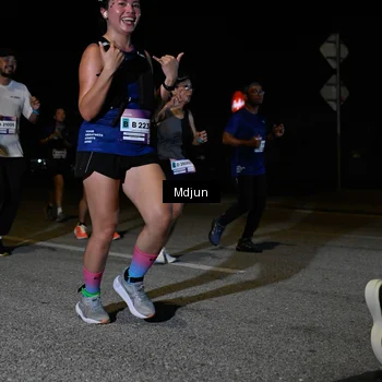 Runner Photo 7446703
