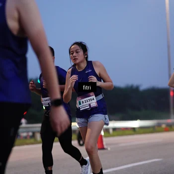 Runner Photo 7446705