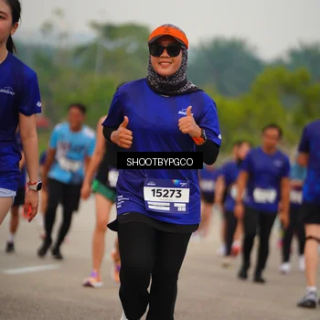Runner Photo 7446706