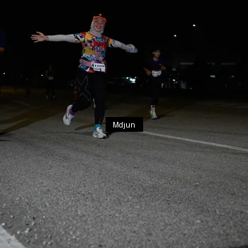 Runner Photo 7446712