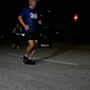 Runner Photo 7446825