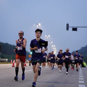 Runner Photo 7446831
