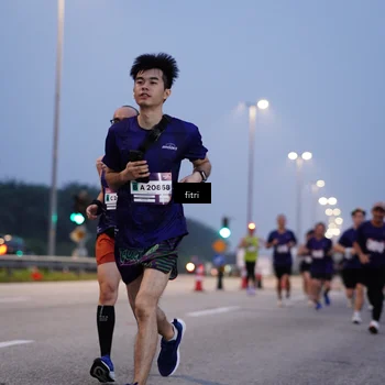 Runner Photo 7446835
