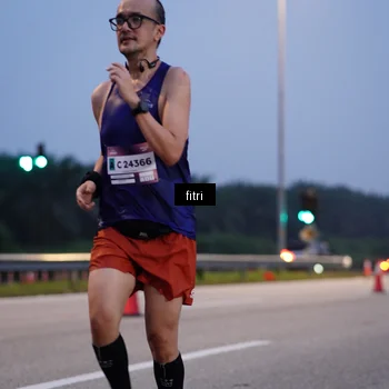 Runner Photo 7446844