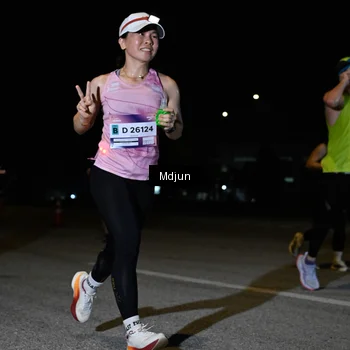 Runner Photo 7446872