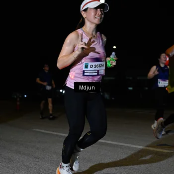 Runner Photo 7446874