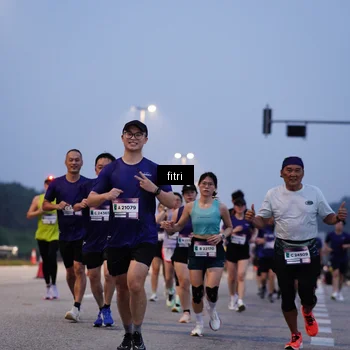 Runner Photo 7446883