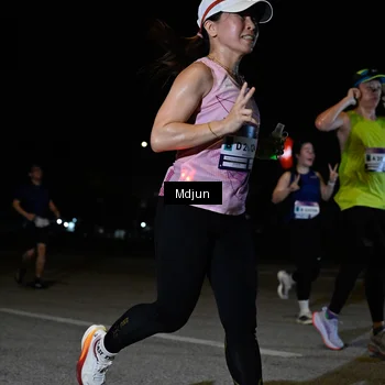 Runner Photo 7446885