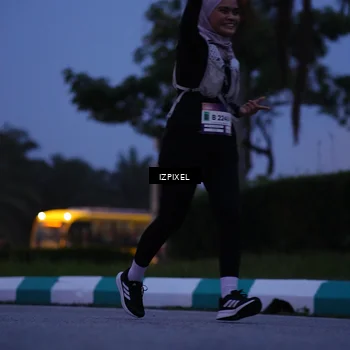 Runner Photo 7446892