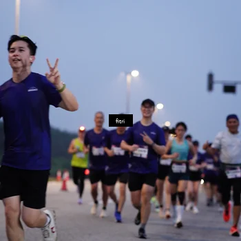 Runner Photo 7446893