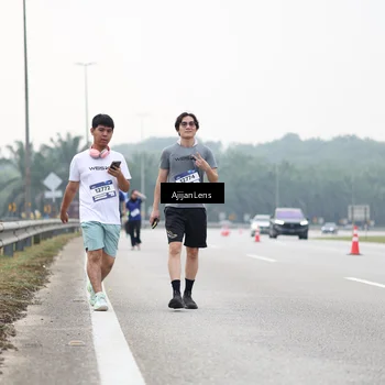 Runner Photo 7446907