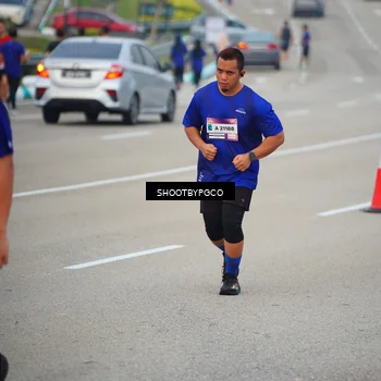 Runner Photo 7446924