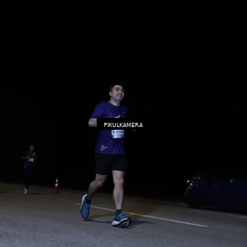 Runner Photo 7446927