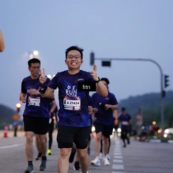 Runner Photo 7446940