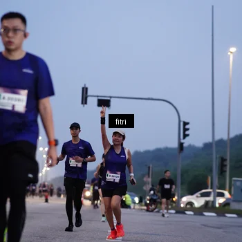 Runner Photo 7446956