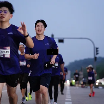 Runner Photo 7446966