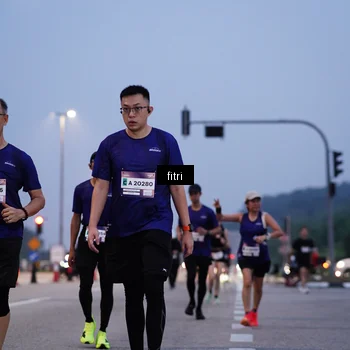 Runner Photo 7446969