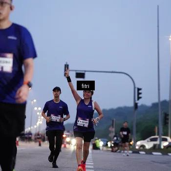 Runner Photo 7446973
