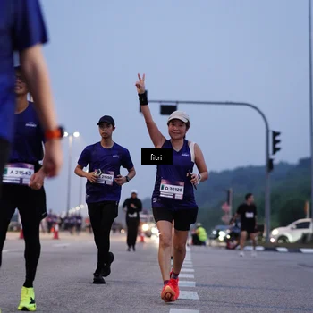 Runner Photo 7446985