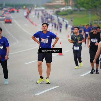 Runner Photo 7447011