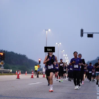 Runner Photo 7447012