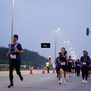 Runner Photo 7447025