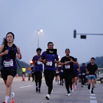 Runner Photo 7447049