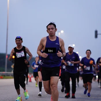 Runner Photo 7447096