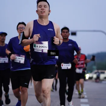 Runner Photo 7447120