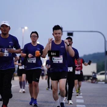 Runner Photo 7447126