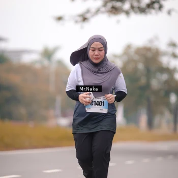 Runner Photo 7447136